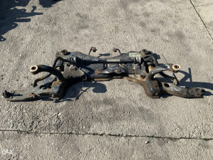 Prednji trap most Ford Focus 2006 (fotografija 4)