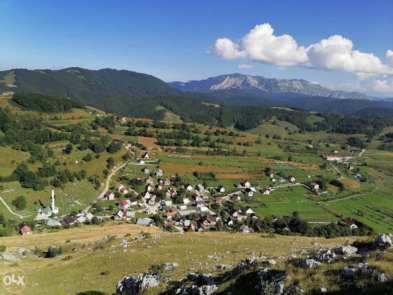 BJELAŠNICA - MODERNO OPREMLJENA VIKENDICA NA DAN, NG zauzeta 24
