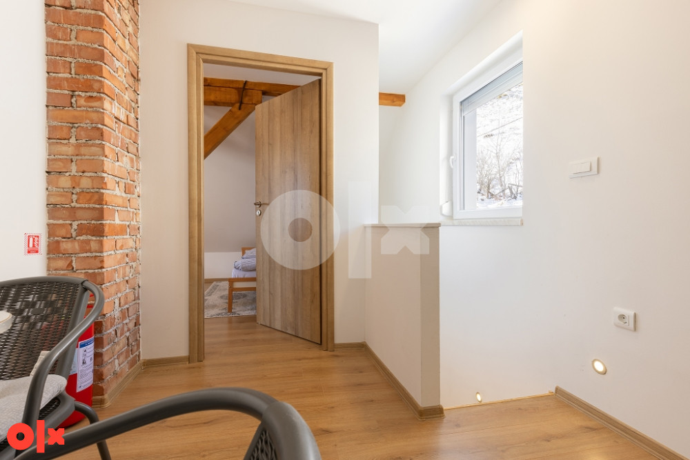 BJELAŠNICA - MODERNO OPREMLJENA VIKENDICA NA DAN, NG zauzeta 9
