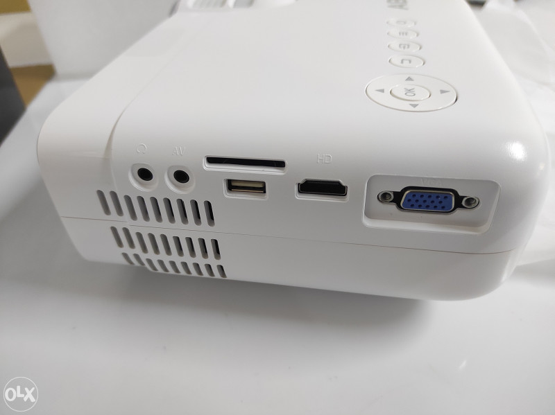 ABOX GC357 WIFI projektor, native 720p, HDMI, VGA, mobitel