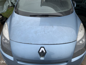 Hauba Renault Scenic 2011 (fotografija 2)