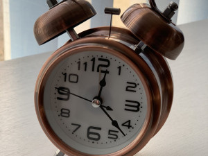 Sat budilnik / časovnik / budilica / Stoni