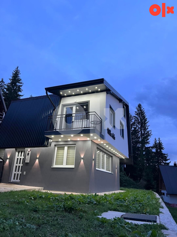 Vikendica Vlašić Ado *Pored staze* TOP LOKACIJA