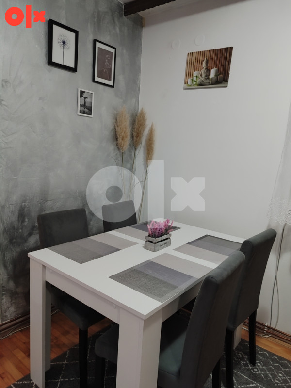 Stan na dan Pale/Jahorina 065 672 270 3