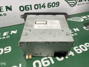 Radio CD Volkswagen Golf 5 (fotografija 2)