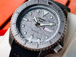 Seiko 5 Sports Automatic SRPE79K1 Muški sat