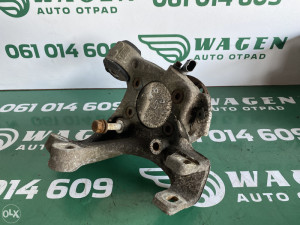 Glavčina ležaj desni lijevi Audi A6 4F (fotografija 3)