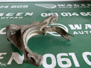 Nosac poluosovine Renault Scenic 2011