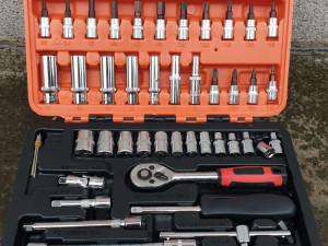 Srednje gedore i set bitova - 52 dijela