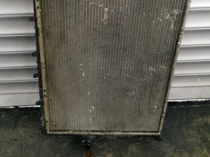 Hladnjak vode bmw e46D