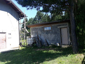 Prodajem kucu i zemljiste photo 5