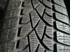 Zimske gume 185 50 16 dunlop