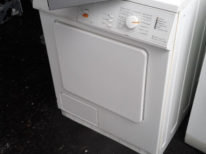 SUSILICA KONDEZACISKA MIELE.