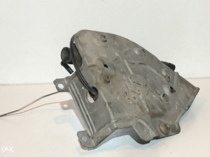 Brava zadnjih vrata Volkswagen Candy III 07 2K0827201R