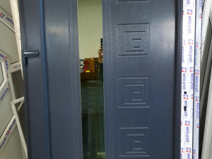 ULAZNA PVC VRATA