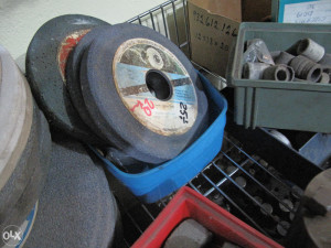 BRUSEVI  ZA  OSTRENJE ALATA