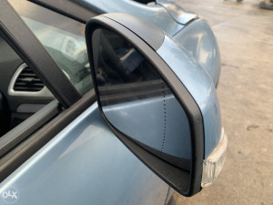 Retrovizor desni Renault Scenic 2012 (fotografija 2)
