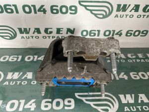 Nosac motora Volkswagen Golf 5 (fotografija 4)