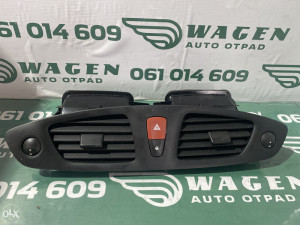 Resetka ventilacije Renault Scenic (fotografija 3)