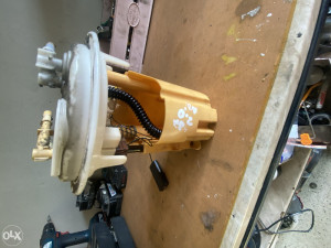 Peugeot 2.0hdi pumpa goriva 407 406 307