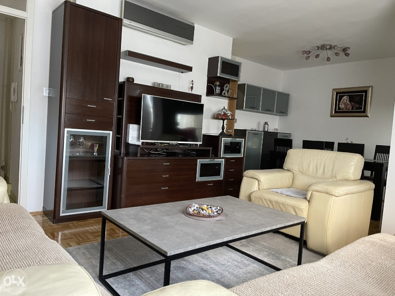 Stan na dan Tuzla Stupine B2