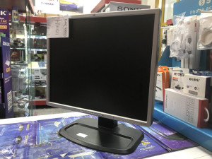 HP Monitor 19" LCD Business