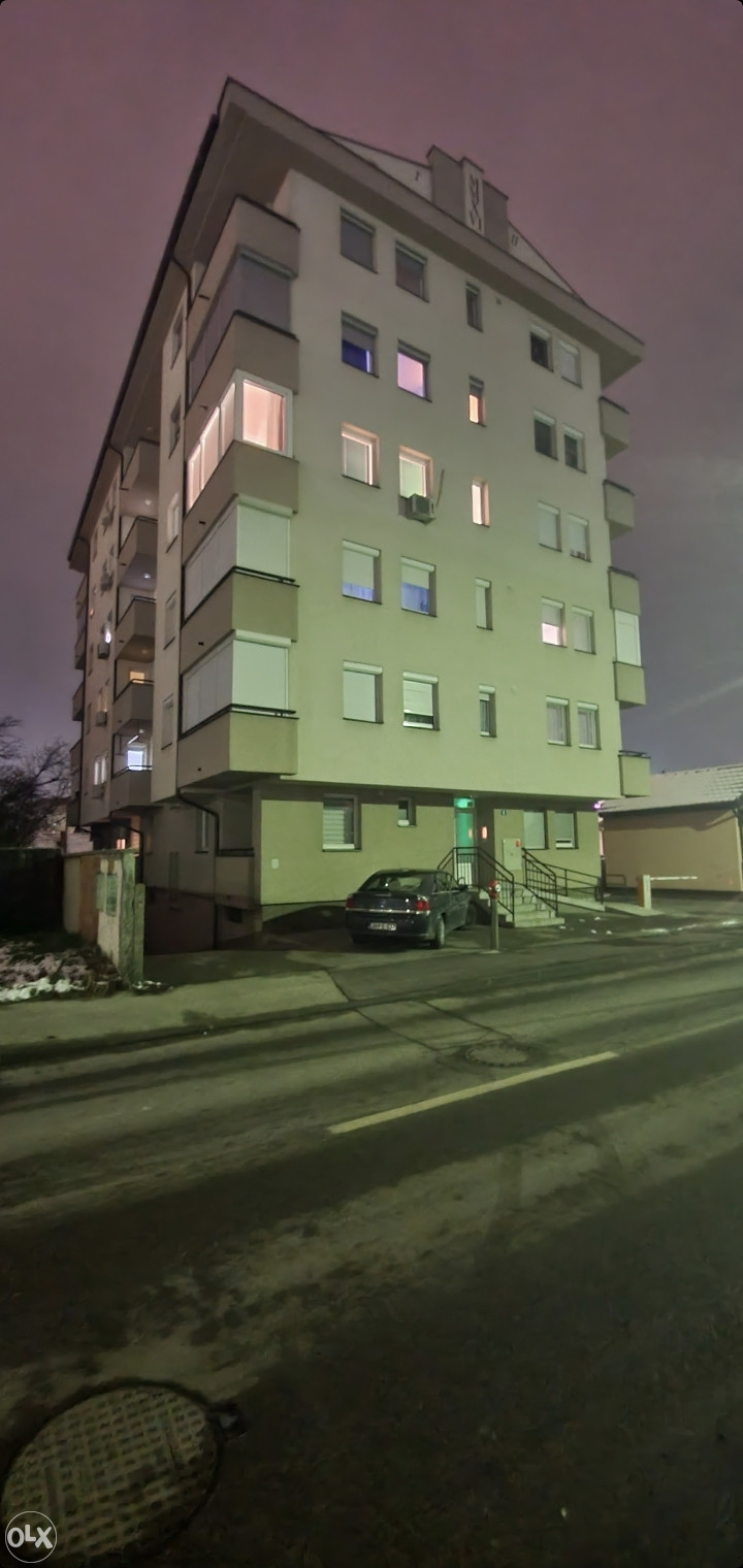 Stan na dan - garaža Bijeljina 12