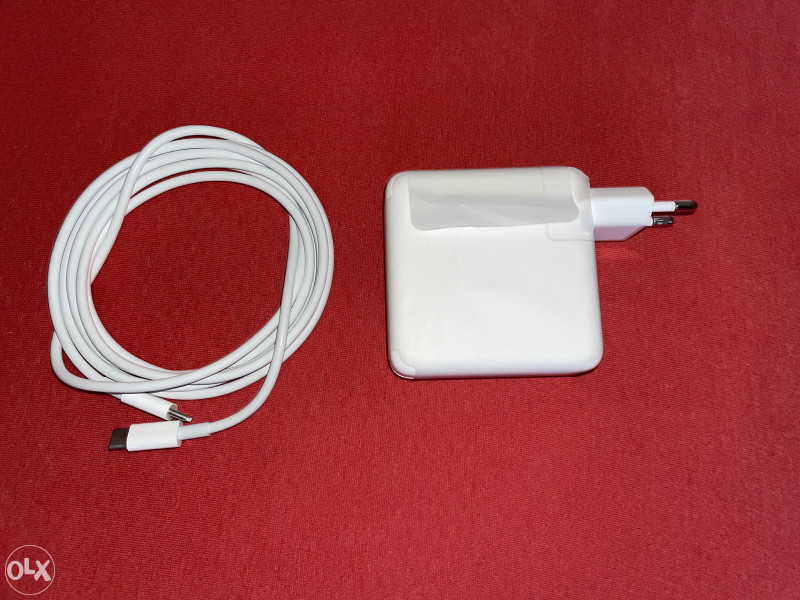 Apple USB-C 61W punjač