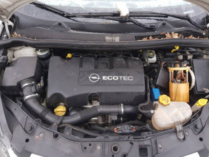 Opel Corsa 2008 1.3cdti-dijelovi limarije i mehanike