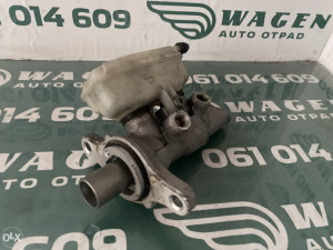 Glavni kočioni cilindar Renault Scenic 2011 (fotografija 3)