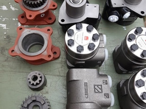 IMT 539,542,560,565 Orbitroli,Pumpe,Adapteri