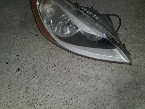 VOLVO XC60 far desni