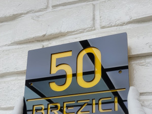 Kućni broj Model 6