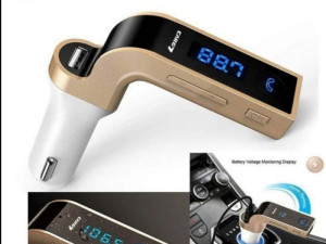 FM transmiter auto Bluetooth USB MP3 AUX muzika