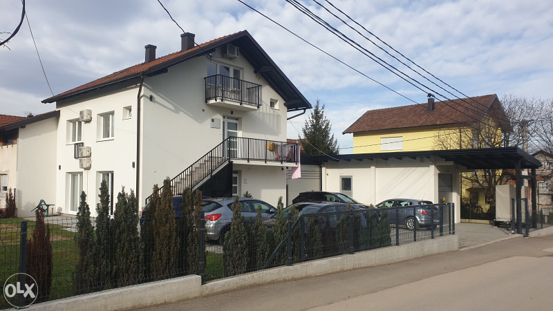 Stambeno poslovni objekat - Banjoj Luci,  Rebrovac