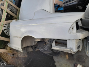 Bmw e46 cupe kupe stranica djelovi dijelovi limarije 065689180