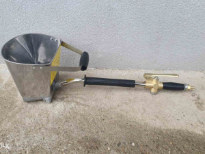 Kompresorski pistolj za malterisanje sa 4 mlaznice