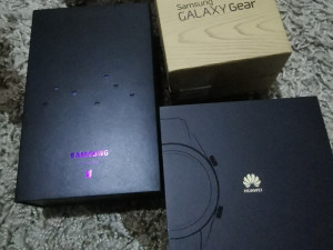 Samung galaxy Gear kutija sat