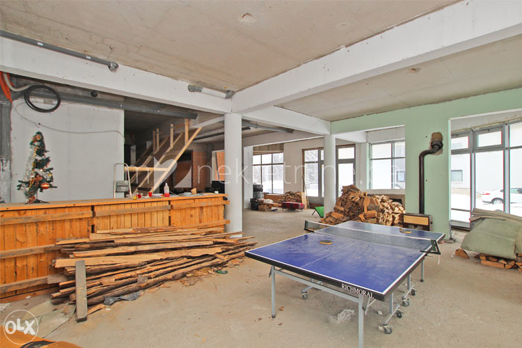 Poslovni prostor 287m2 u prizemlju, Bjelašnica 9