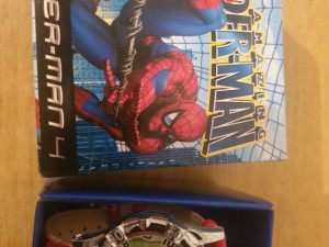 Spajdermen sat idealan poklon za djecu