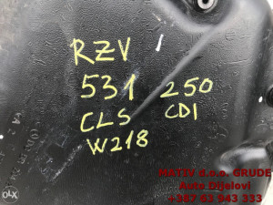 rezervar goriva Mercedes CLS w218 250 CDI A2124708601
