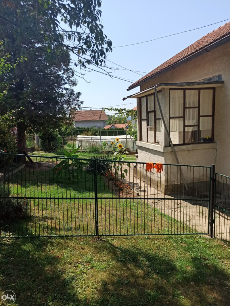 Kuća na prodaju, Priječani