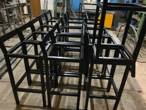 Barske stolice, visoke stolice metal