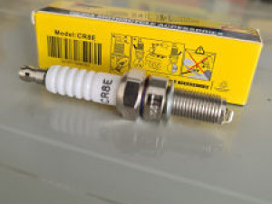 Svjecica za skuter , motocikl CR9E TMMP VPC