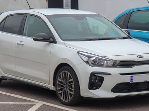 Šoferšajba KIA RIO Auto stakla Pit-Box Tuzla