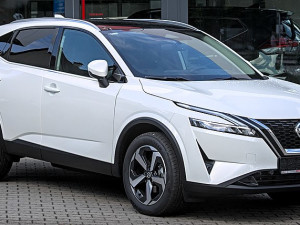 Šoferšajba NISSAN QASHQAI Auto stakla Pit-Box Tuzla