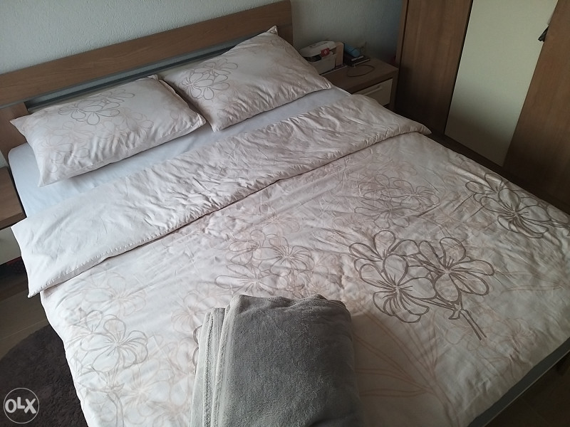 Stambeno-poslovni kompleks na prodaju - cca 250 m2 10