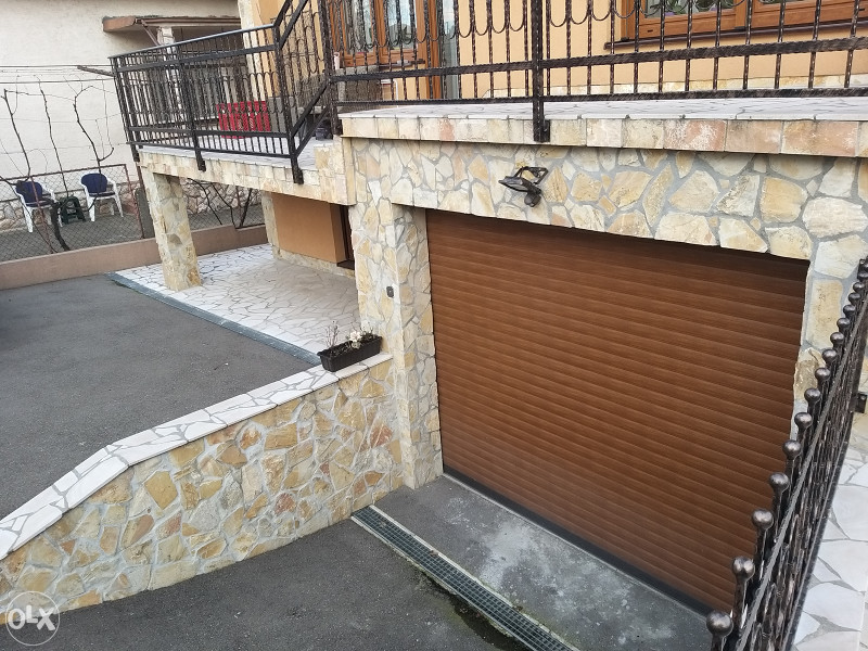 Stambeno-poslovni kompleks na prodaju - cca 250 m2 45