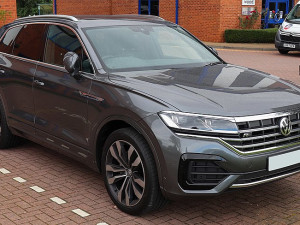 Šoferšajba VW TOUAREG Auto stakla Pit-Box Tuzla