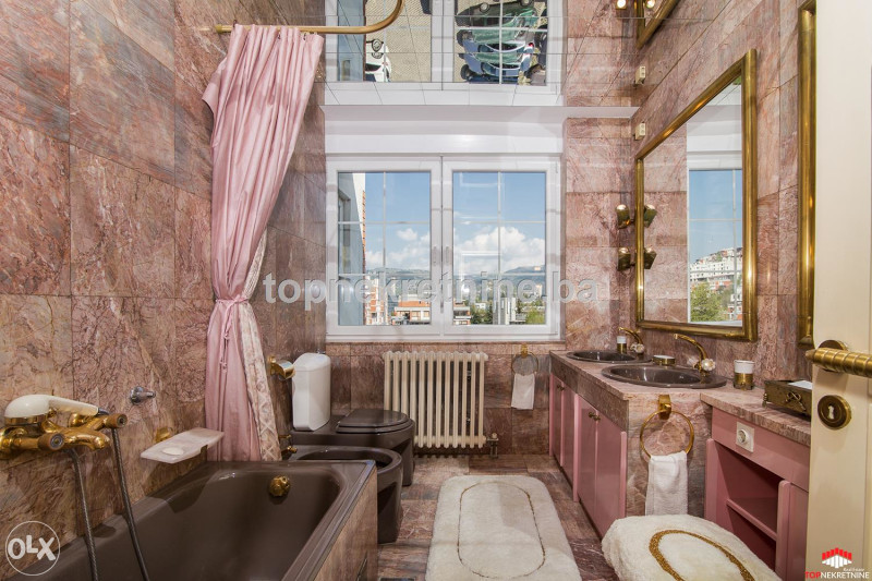Luksuzan penthouse 200m2, Ciglane, Centar 13